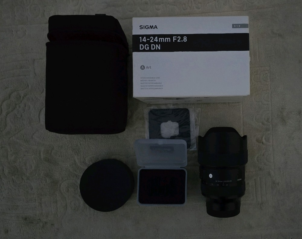 Sigma Art 14-24mm f/2.8 DG DN Wide Angle Camera Lens - Sony E-mount