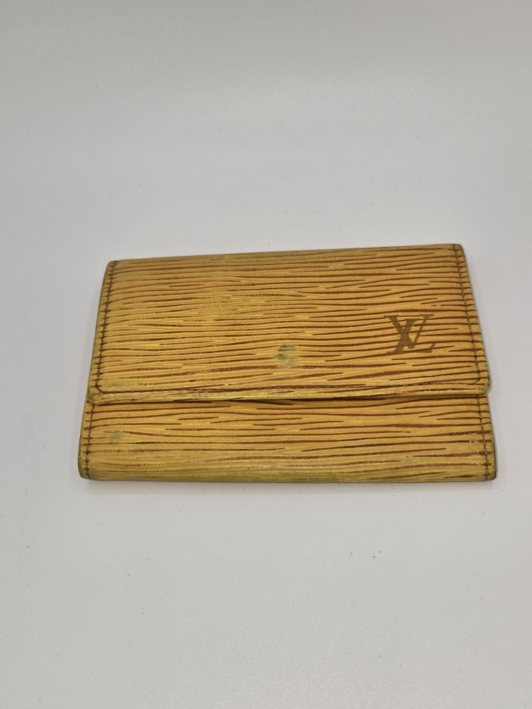 Louis Vuitton Vintage Yellow Epi Leather 6 Key Holder MI0953