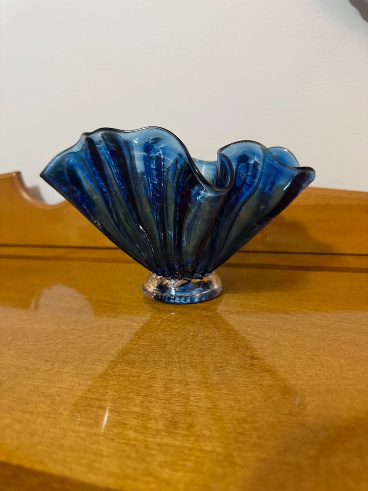 Daniel Read Studios Hand Blown Art Glass Bowl