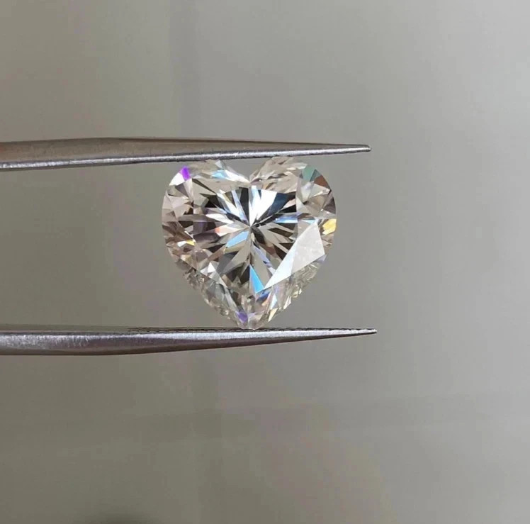 2 Ct Lab Grown White Diamond Heart Cut VVS1 D Grade Certified Jewelry Gemstone