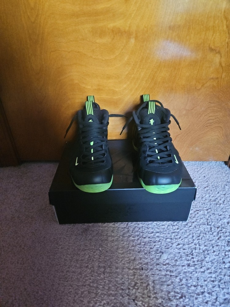 Nike Air Foamposite One Black Volt Men's 9