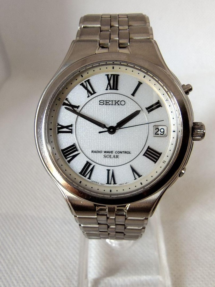 Solar-Powered Seiko Dolce Sadz017 Radio-Controlled Watch