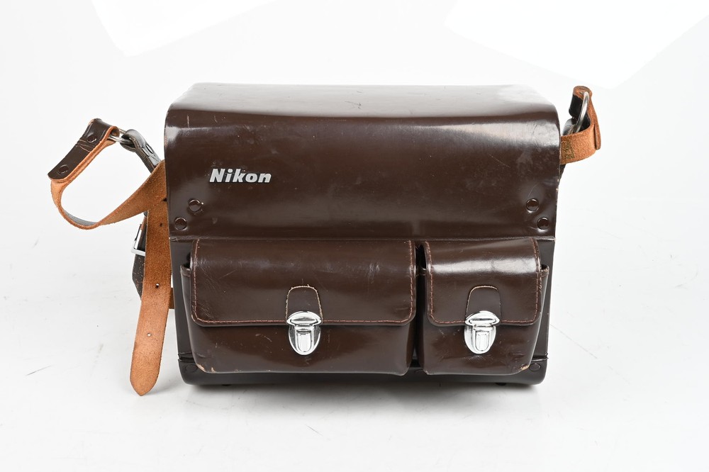 Vintage Nikon FB5 Leather Compartment Camera Case #186