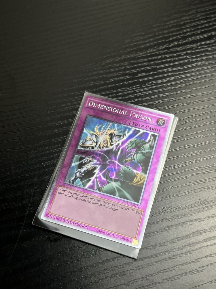 Dimensional Prison LCGX-EN220 Yu-Gi-Oh 1st Edition Ultra Rare from Legendary Collection 2
