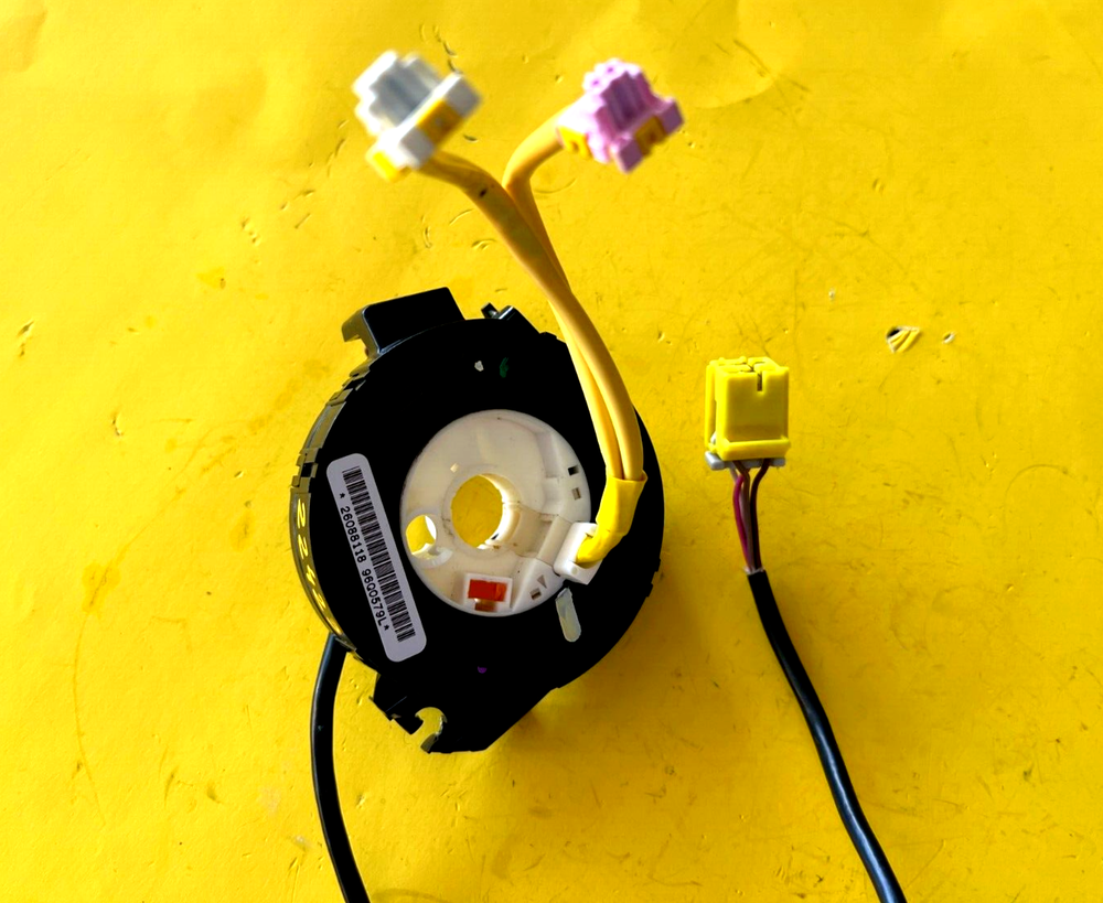 2003-2007 Chevy Silverado OEM Steering Column Clockspring Spiral Cable 26088118