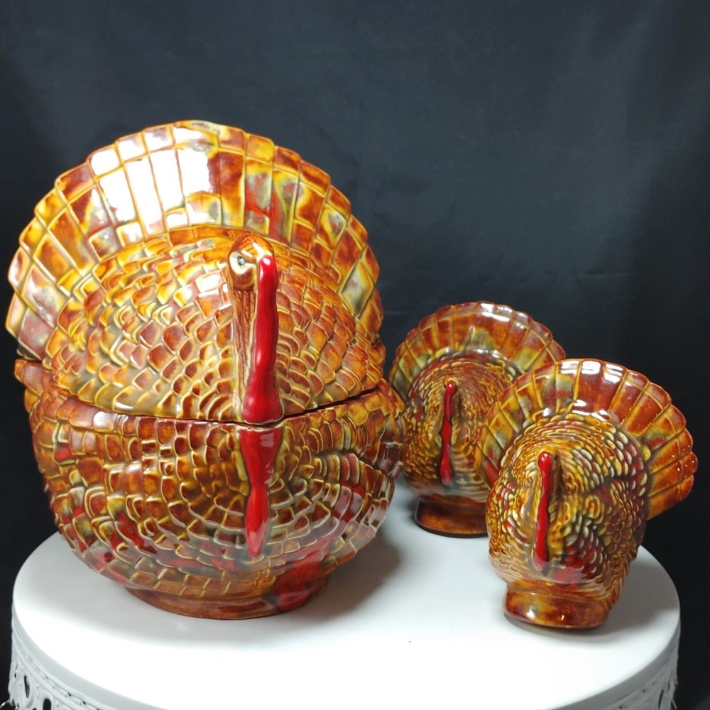 Vintage 1970s Turkey Gravy Bowl and Salt Pepper Set Ceramic Drip Glaze R1 Retro