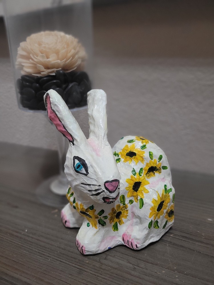 Vtg EASTER Hand Painted PAPER MACHE Standing Bunny RABBIT Sunflower Detail