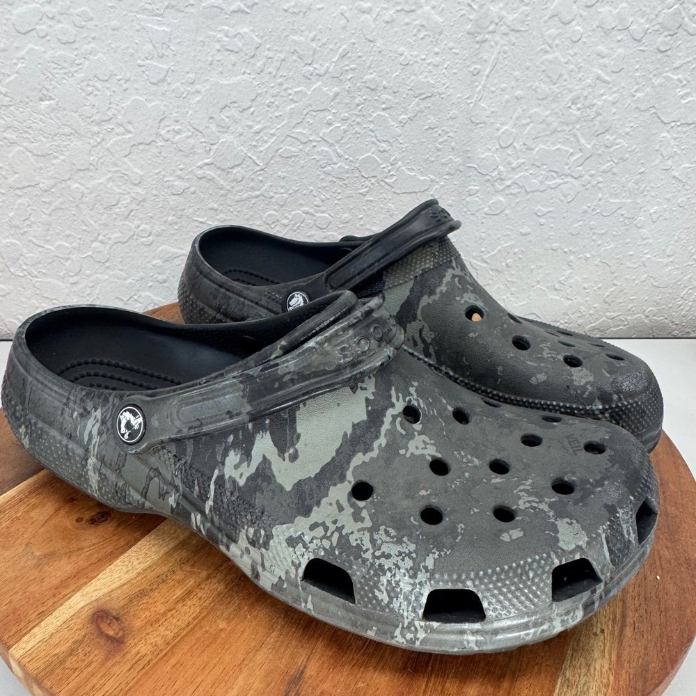 Crocs Classic Clog Mens Size 11 Camo Print Slip On Shoes