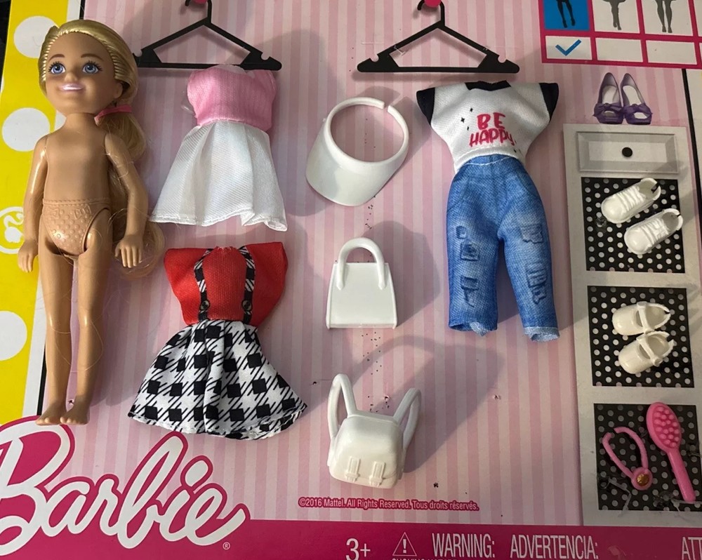 Friends Forever Club Fashions - Nude Blonde Barbie Club Chelsea Doll lot