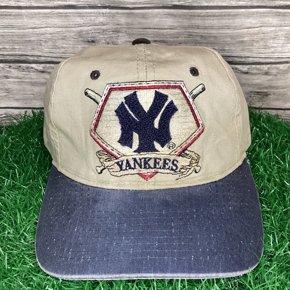 Vintage New York Yankees Snapback Hat Cap STARTER Paisley MLB Baseball 90s Rare