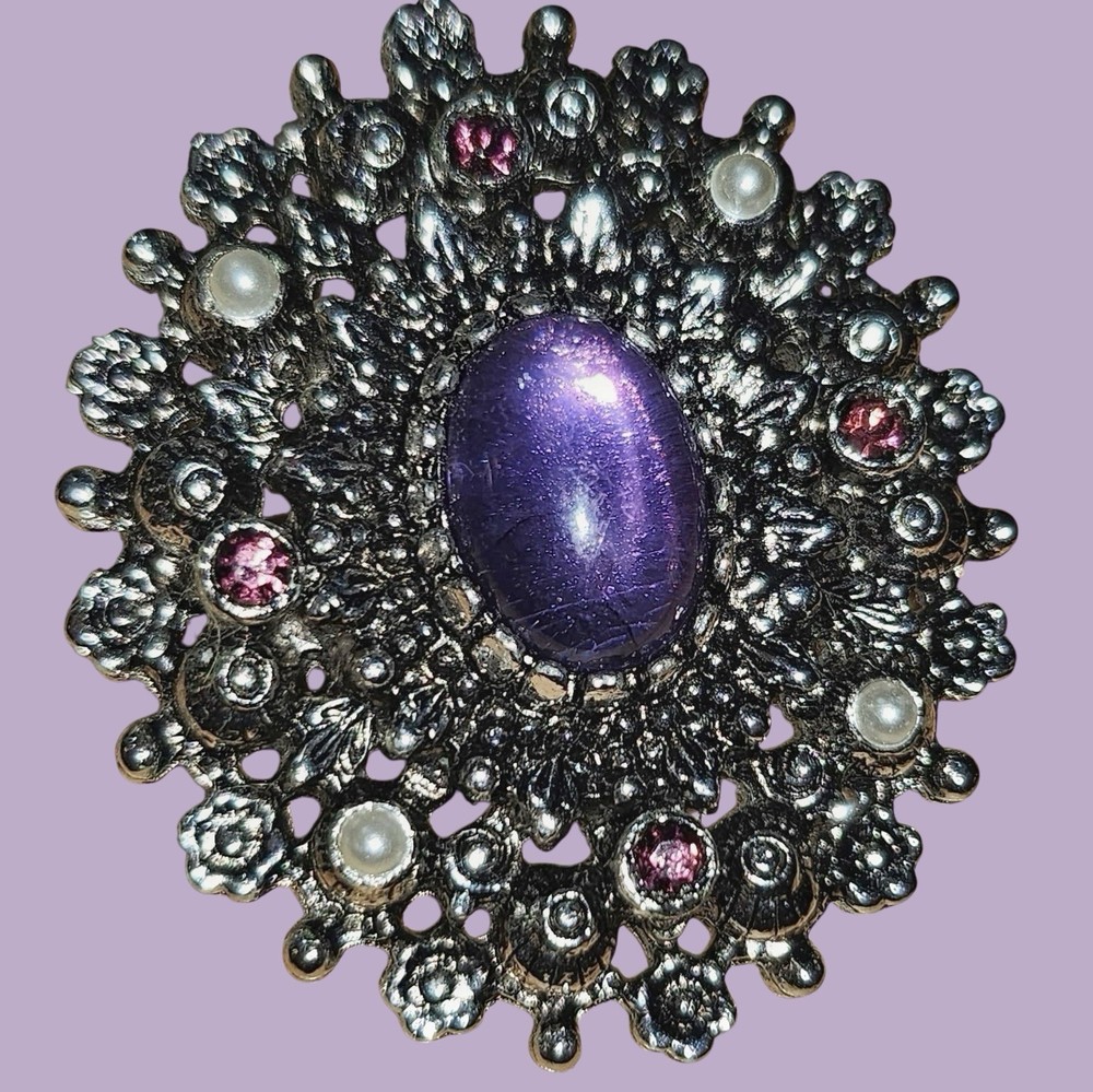 Vintage Purple Cabochon Silver Tone Brooch Pin - Retro Elegance