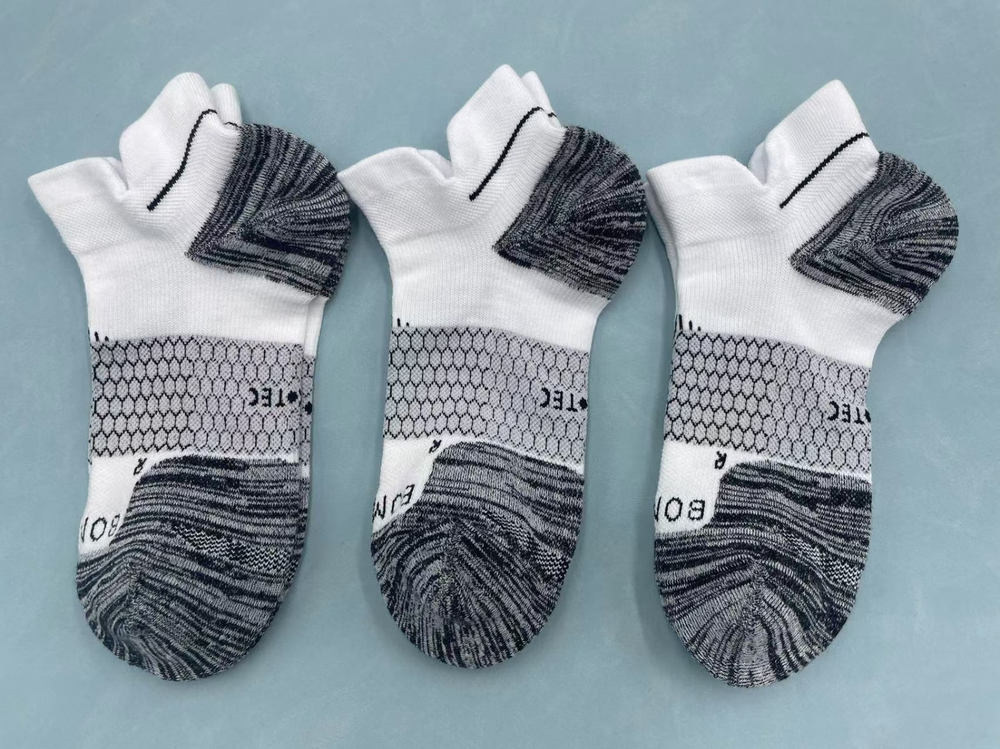 3 Pairs Bombas Women's Running Ankle Nice Sock Size Medium 8-10.5 white