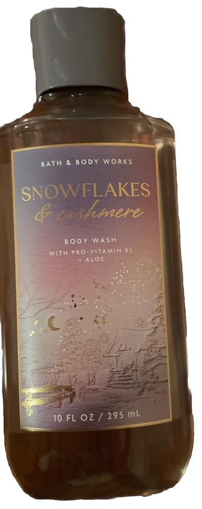 “Snowflakes And Cashmere” 10 Oz. Body Wash. Bath & Body Works. SHIPS FREE!!!