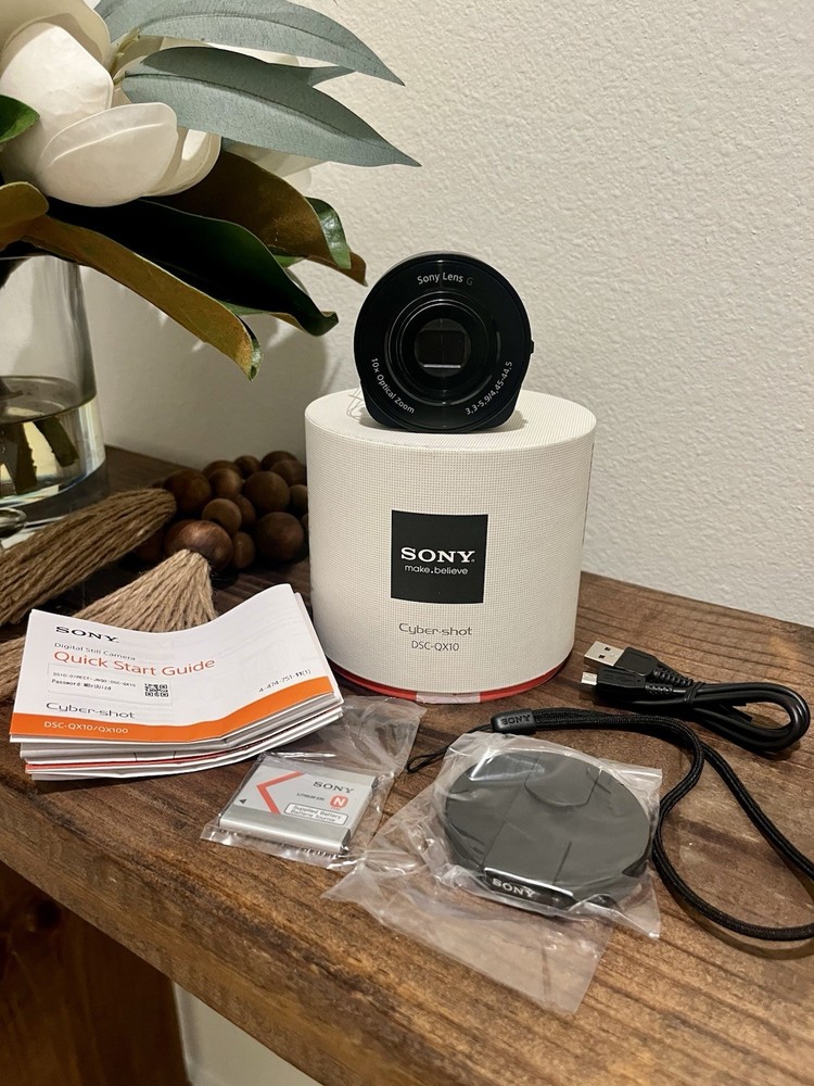 Sony Cybershot DSC-QX10 18.2MP Smartphone-Controlled Camera Lens