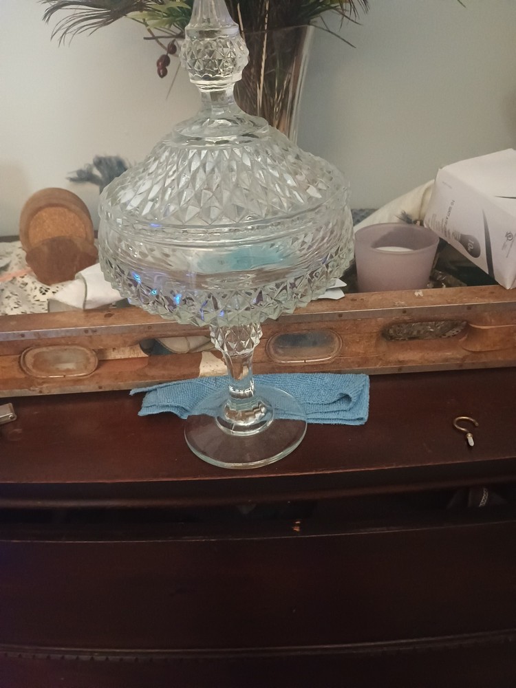 Vintage Glass Candy Nut Dish with Lid - Elegant Serving Bowl