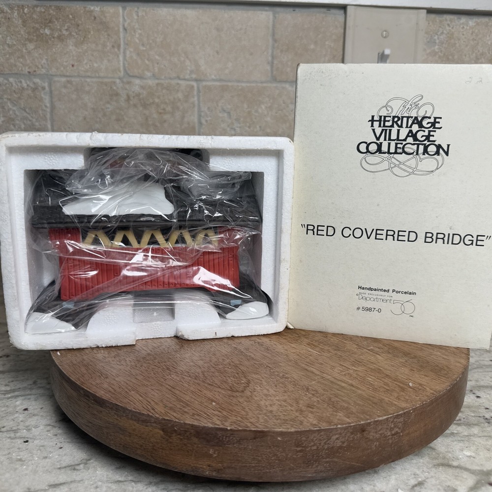 Department 56 Heritage Village Red Covered Bridge 5987-0 Brand New Collectible