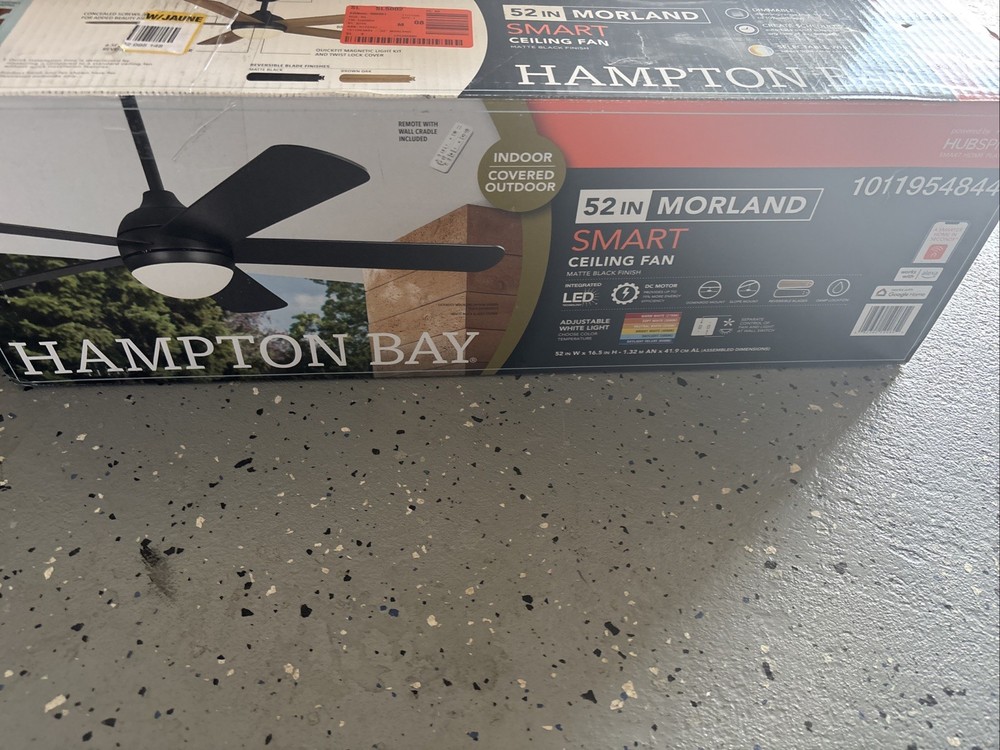 Hampton Bay Morland 52