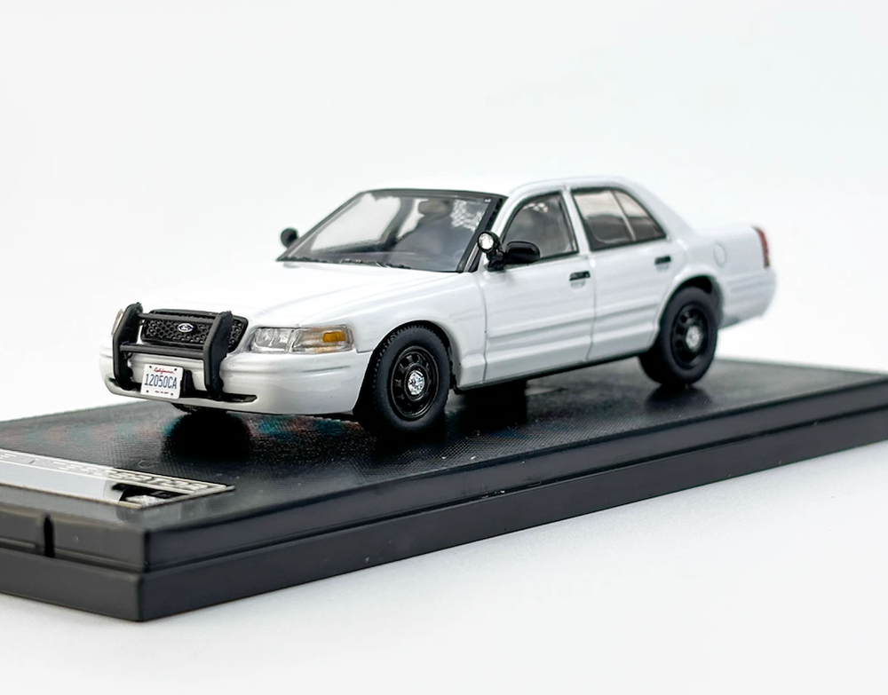 BN Rollin 1:64 White CV CROWN VICTORIA Police Model Diecast Metal Car