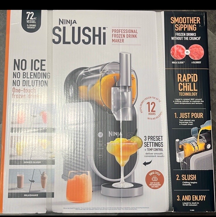 New Ninja SLUSHi FS300 72oz Frozen Drink Maker with 3 Programs