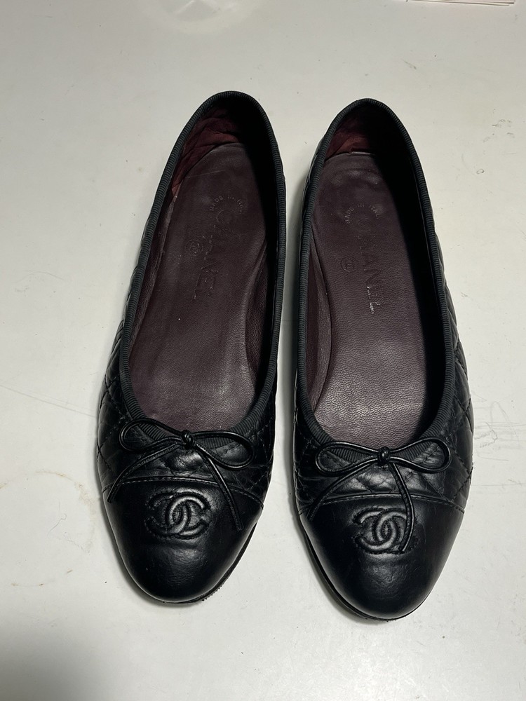 Chanel Cushioned Ballet Flats Black Size 37.5 Authentic