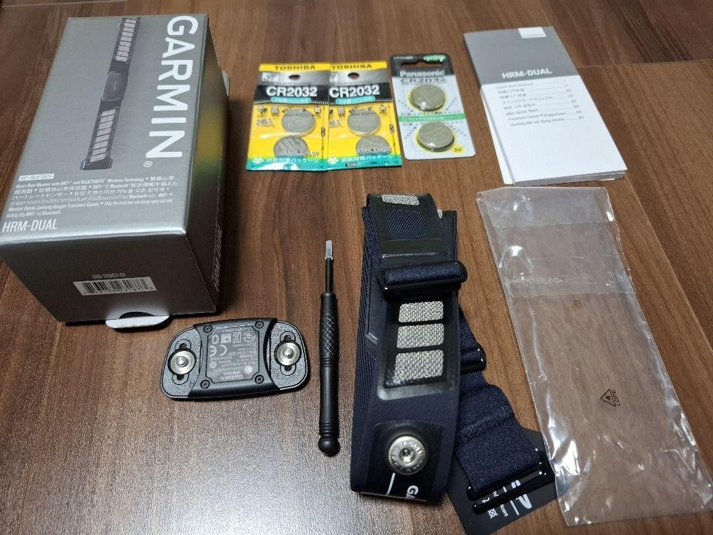 Garmin HRM-Dual Heart Rate Monitor with Box and Spare Battery