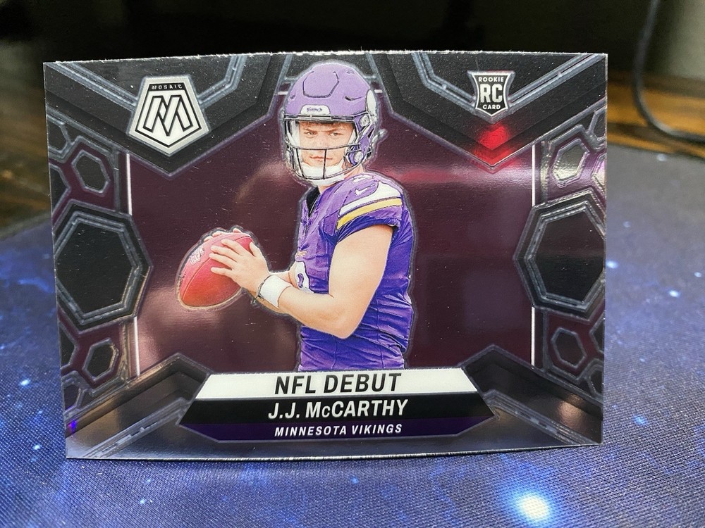 2024 Panini Mosaic - NFL Debut J.J. McCarthy #275 (RC)