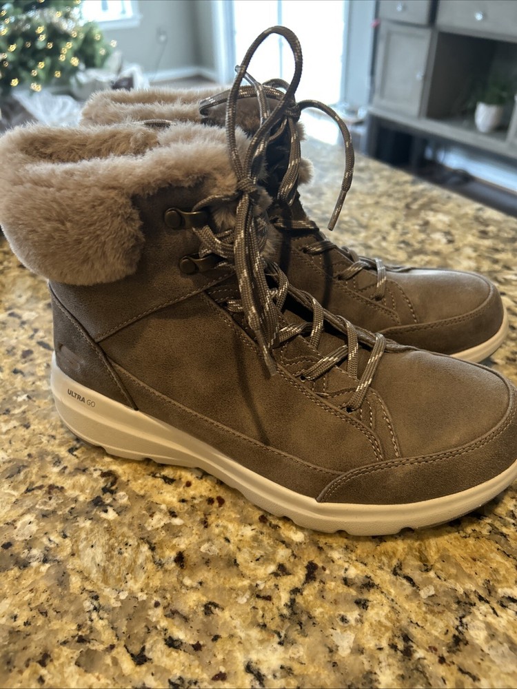 Skechers Women's On The Go Glacial Ultra Cozy Taupe Boots Size 8