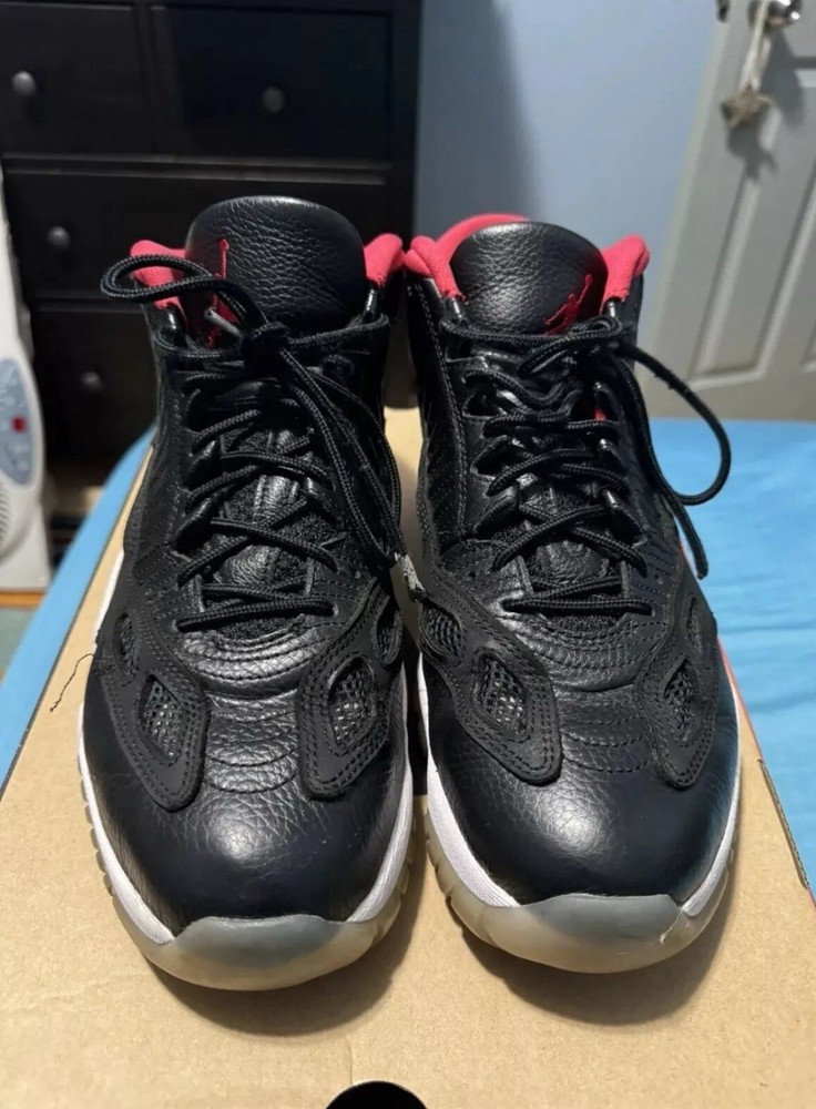 🔥 Mens Nike Air Jordan Sneakers Retro 11 Low Size 11.5 👟👟