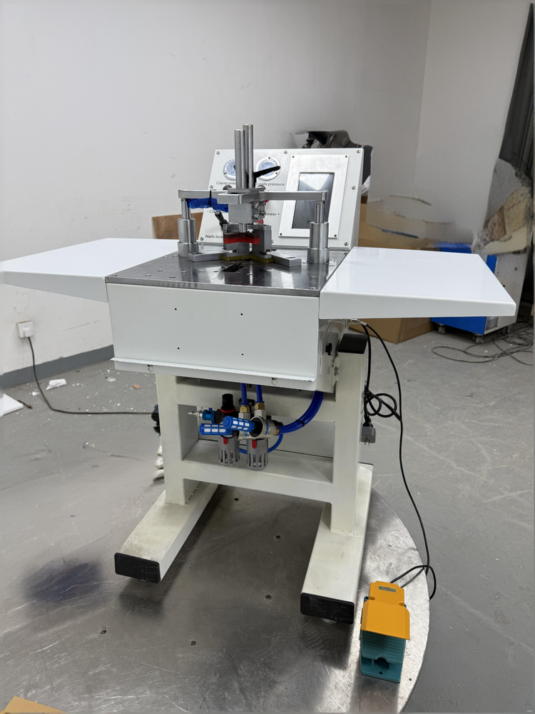 110V Photo Frame Nail Corner Cutting Machine,90 Degree Intelligent CNC Vertical