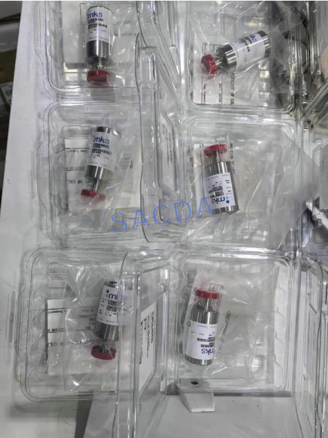 Vacuum Pressure Gauge 722C-34381 Input Voltage: +13 to 32 VDC Output: 10 Torr