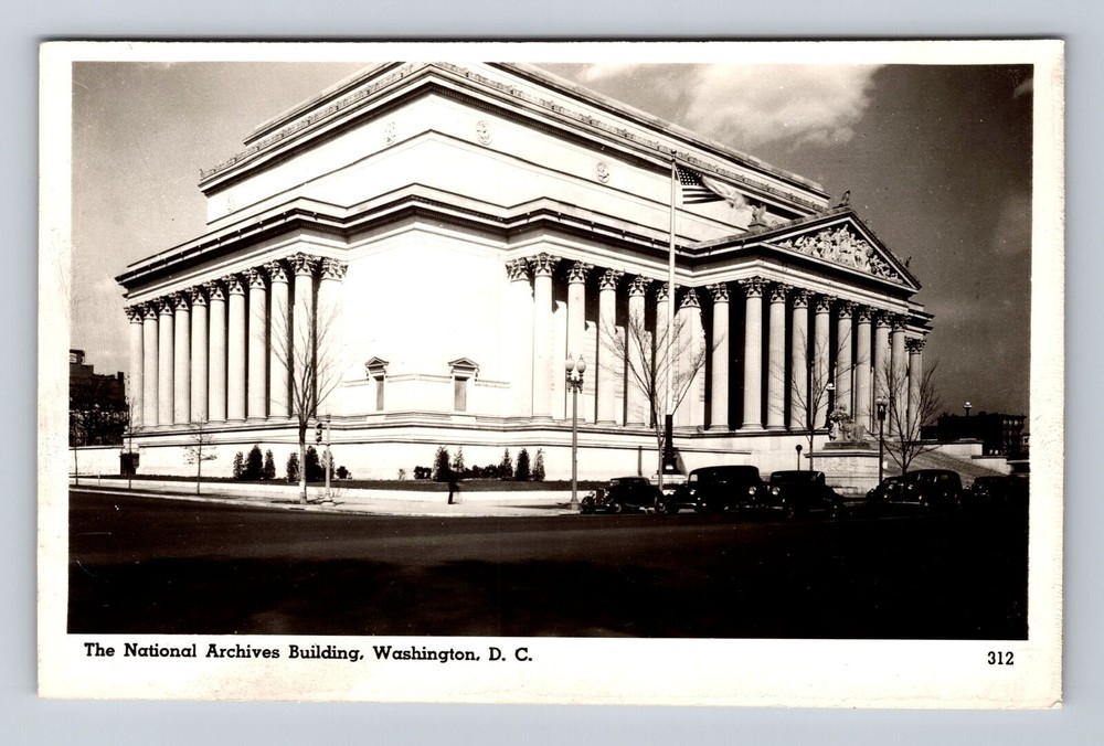 Washington DC, RPPC, The National Archives Building, Real Photo Vintage Postcard