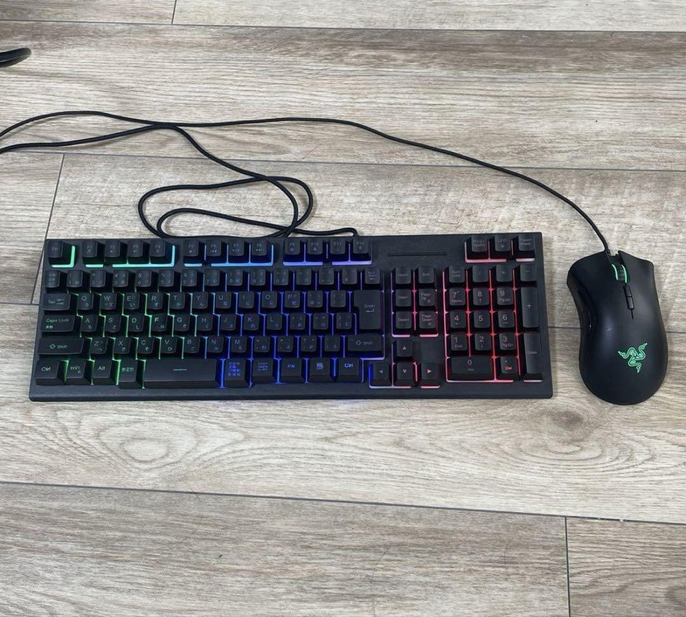 Razer RZ01-0201 Mouse & G109 Wired Gaming Keyboard Japanese Layout Combo