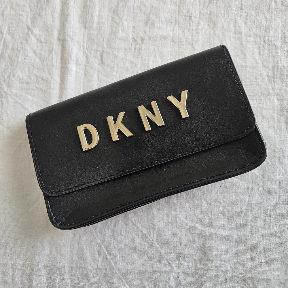 DKNY Belt Purse Bag Fanny Pack Black Loops For Belt NO Belt Included 6.5