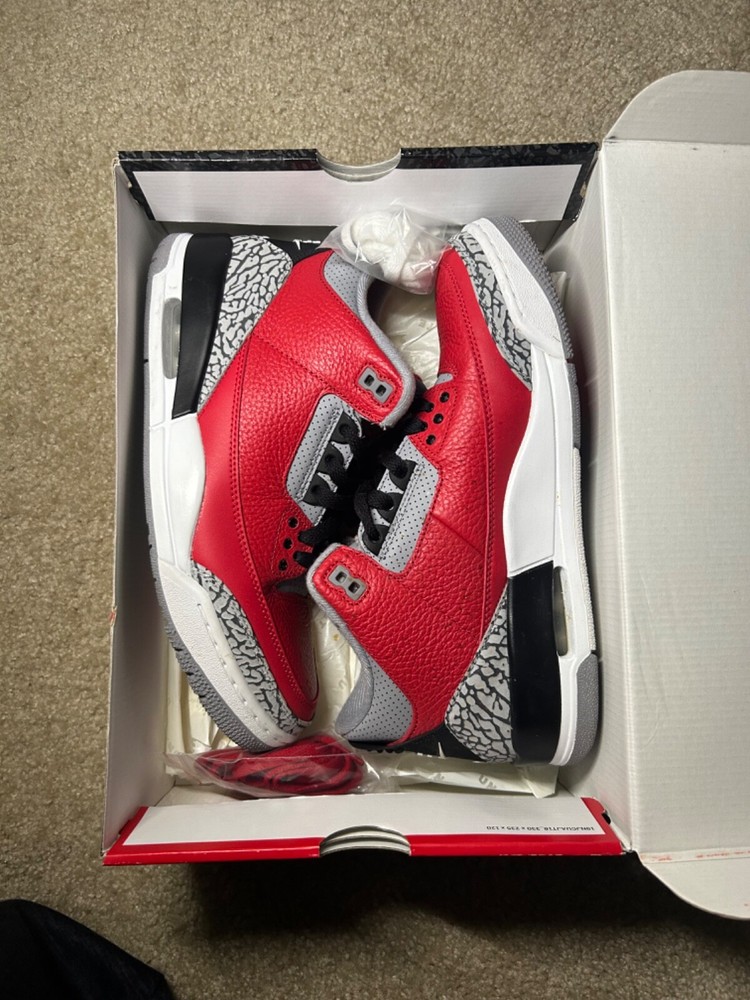 Men's Jordan 3 Retro SE Mid Unite Sneakers - Size 9.5