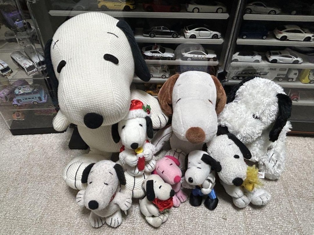 Snoopy Plush lot Peanuts bulk sale Christmas mascot-image