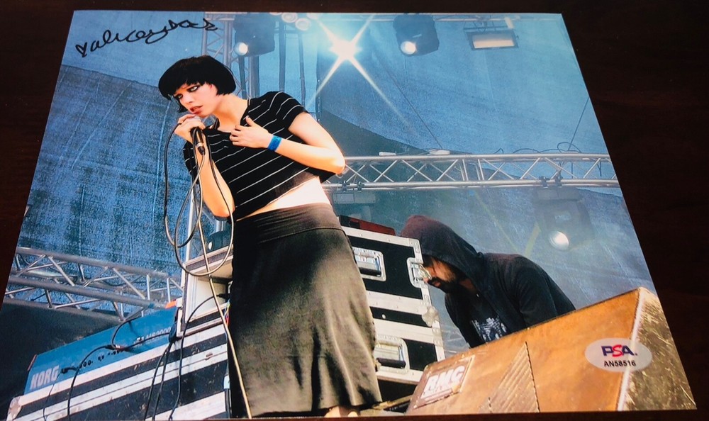 Alice Glass Hot Sexy Crystal Castles II III Amnesty Signed 8x10 Photo PSA RARE F
