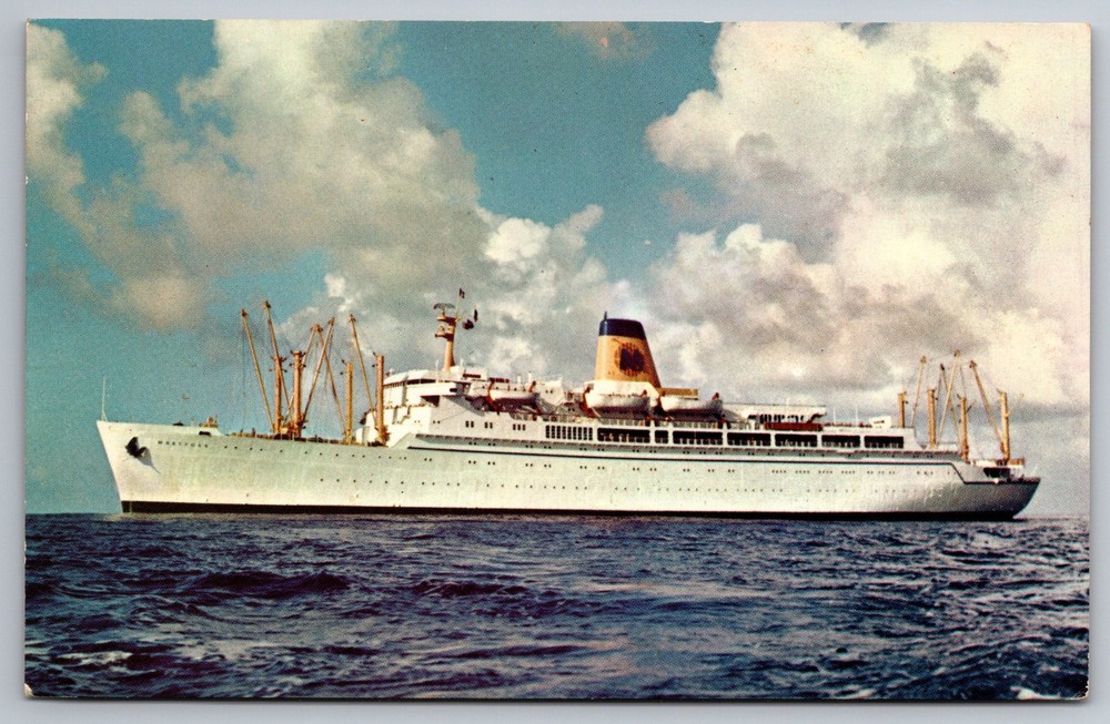 Vintage Luxury Liner Ocean SS Matson Martiposa Cruise Ship Postcard Z12