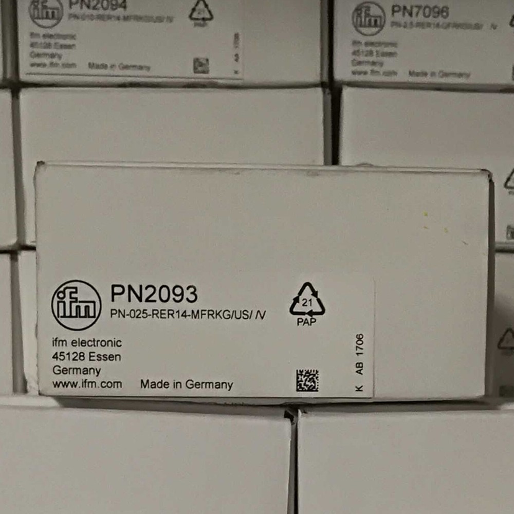 1PC New IFM PN2093 Sensor Fast Shipping