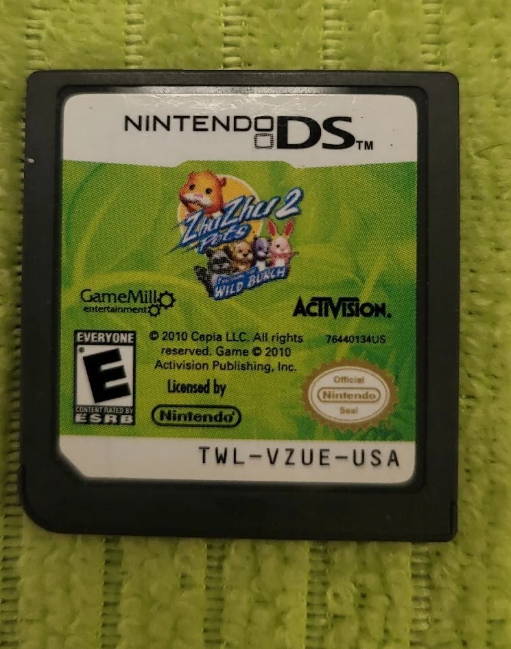 Zhu Zhu Pets 2: Featuring the Wild Bunch (Nintendo DS, 2010) Authentic - Tested!