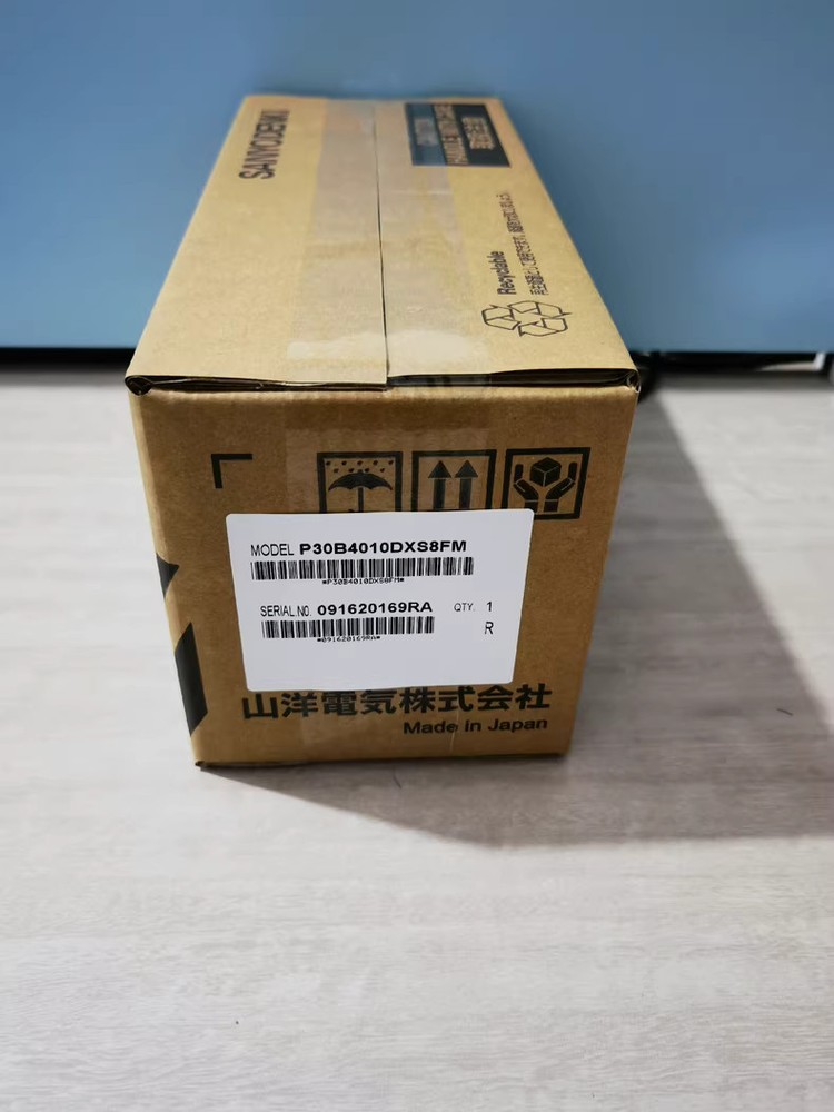 1PC NEW SANYO DENKI P30B04010DXS8FM Servo motor Shipping DHL or FedEX