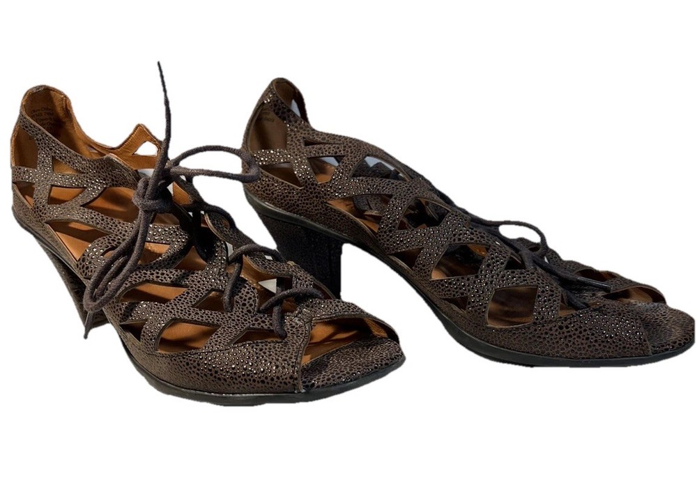 GENTLE SOULS Women 7.5M Okey Dokey