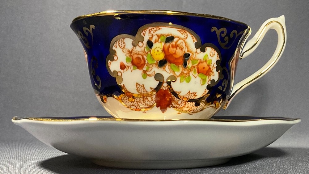 Royal Albert Heirloom Pattern Cup and Saucer Bone China England 2nd Set of 2