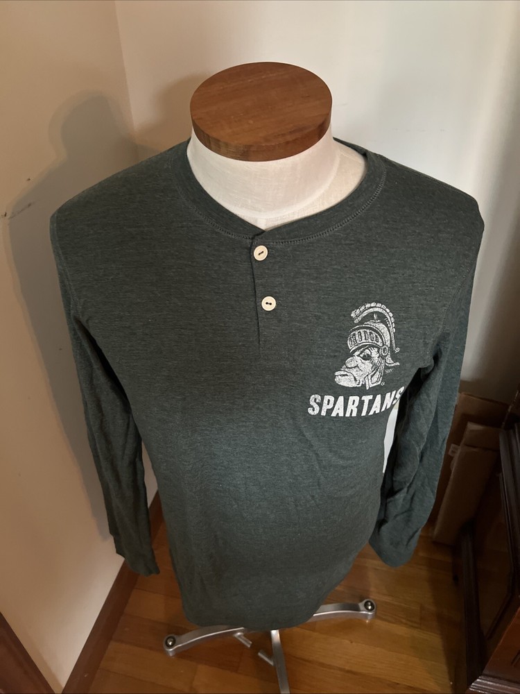 NWOT MICHIGAN STATE SPARTANS LONG SLEEVE HENLEY MENS SIZE XS