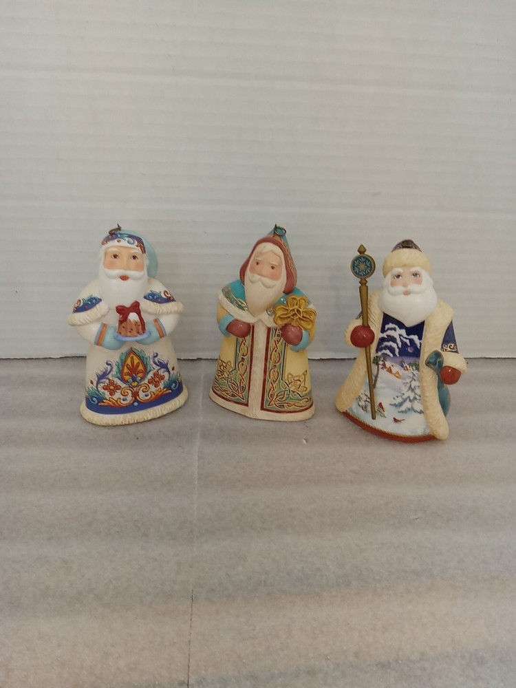 Set Of 3 Vintage Hallmark Old World Santas.  One Italy, Ireland, Russia. 4 In.