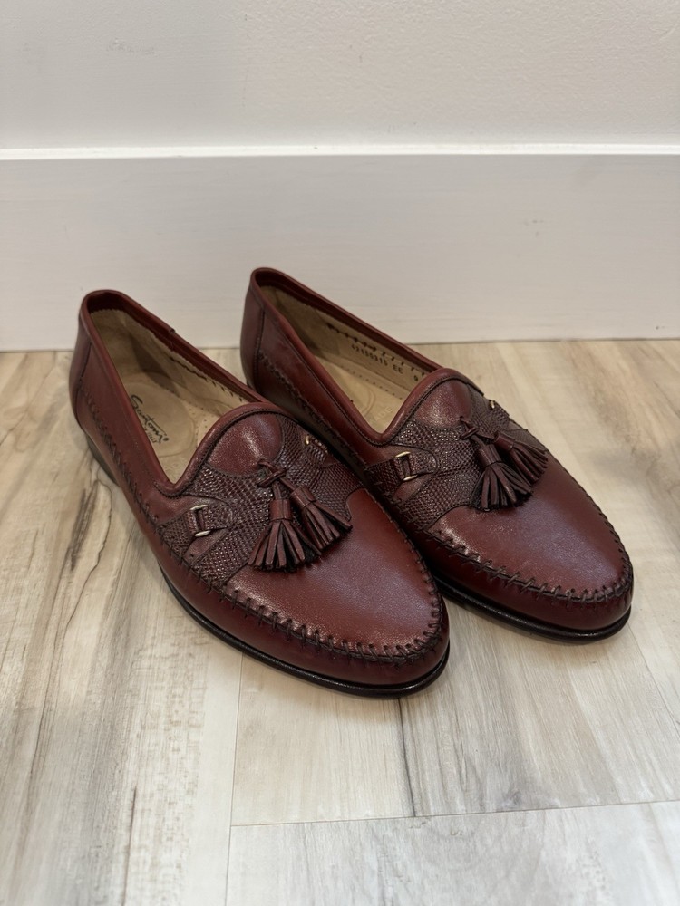 Santoni Men's Leather Loafers Tassels Made In Italy  Size 9 Never Worn