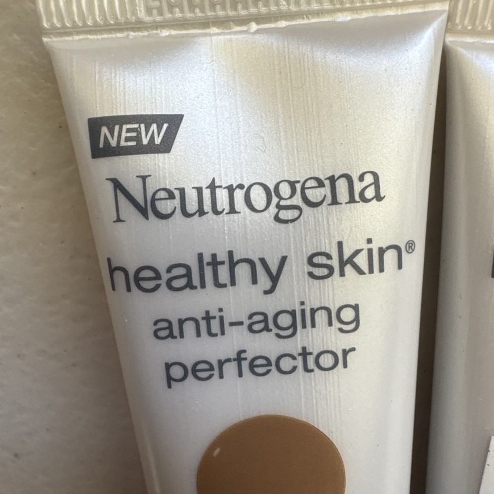 Neutrogena Healthy Skin Anti-Aging Perfector Med-Deep 60 Duo Pack 1 fl oz Each