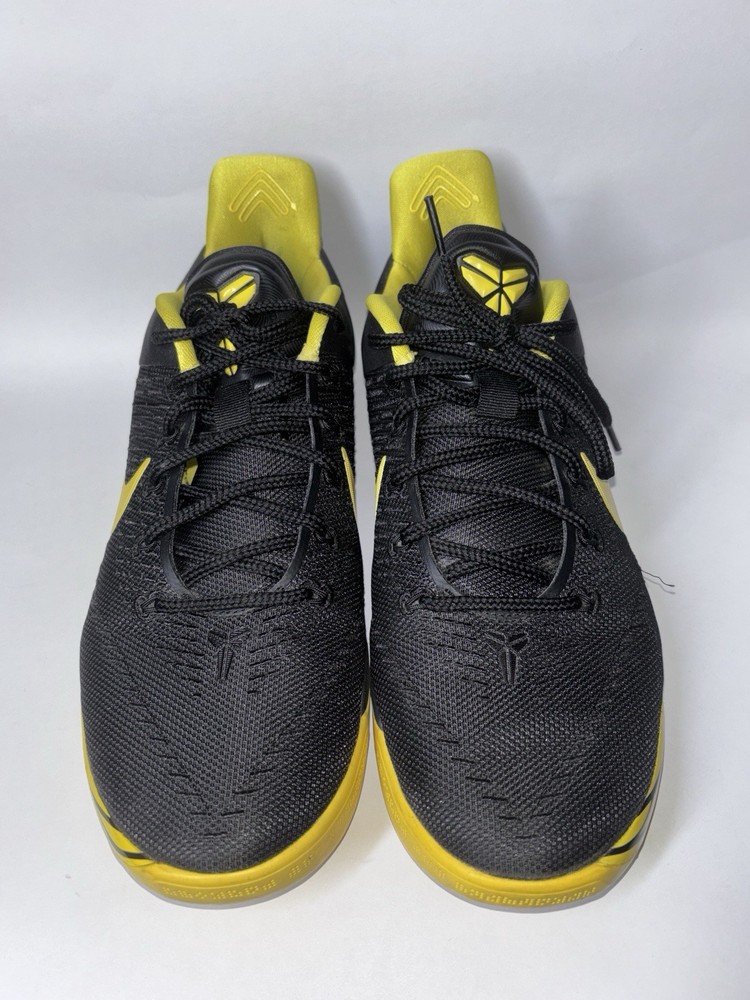 Size 11 - Nike Kobe A.D. Oregon