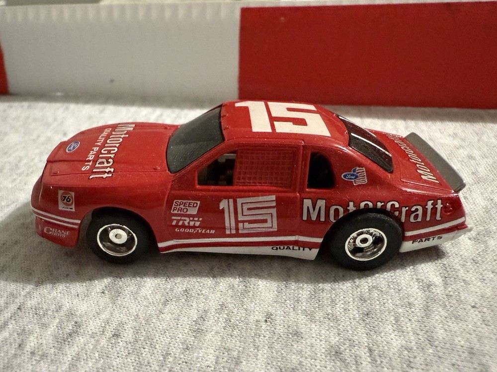 Tyco 86 Ford Thunderbird Motorcraft 15 Slot Car in Excellent Condition