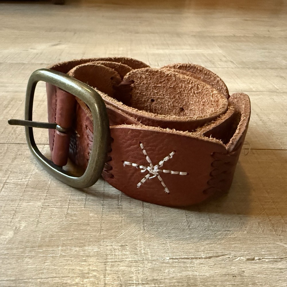 Y2K American Eagle Brown Leather Belt with Star Stitching Sz Small boho western