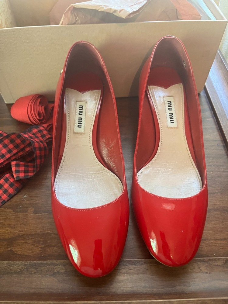 Miu Miu ballet flats heels version red patent leather 36.5 with box ribbons